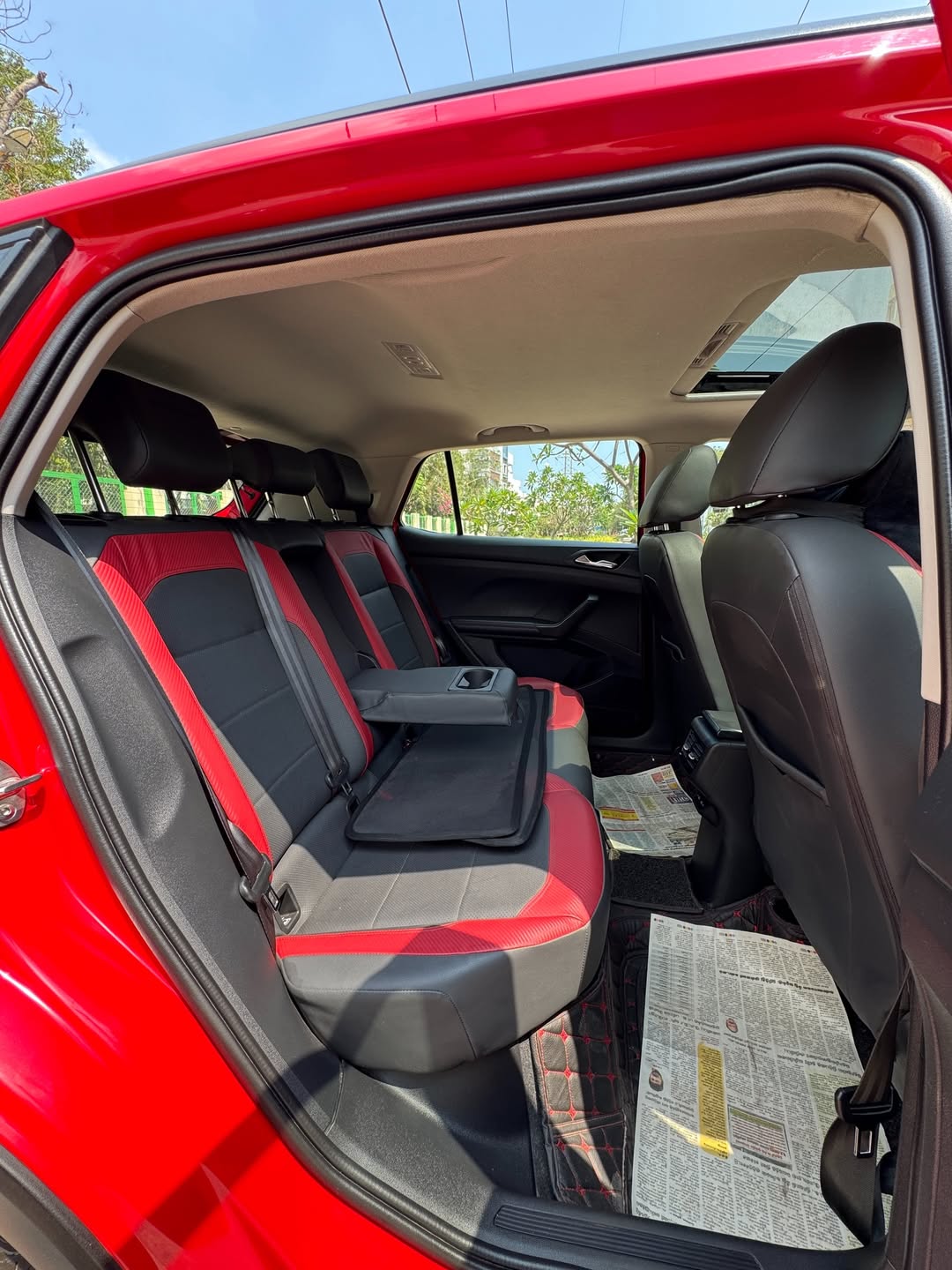 
								Skoda Kushaq Monte Carlo Edition full									